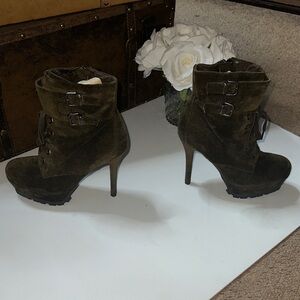 Sam Edelman Olive Green Heeled Boots